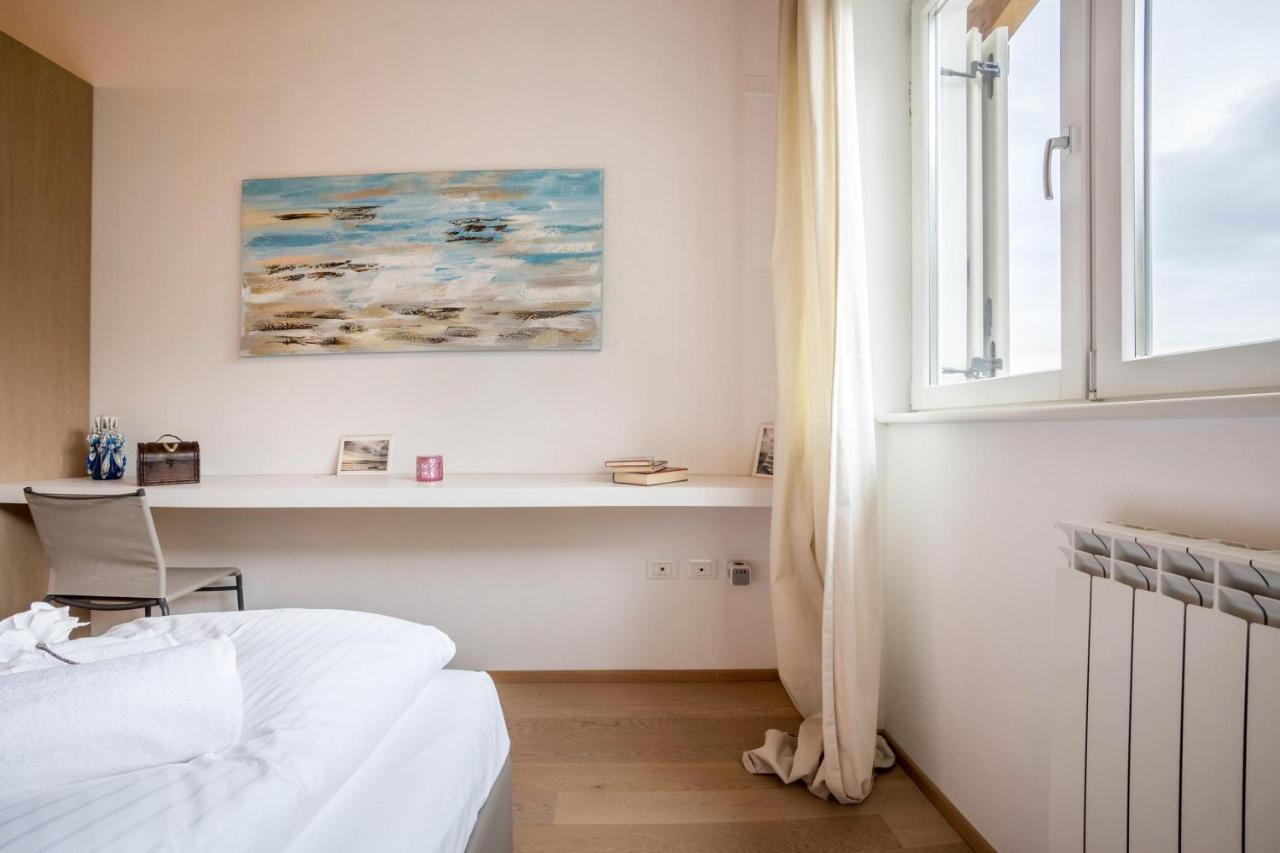 Residence La Villa Cuore Тіньяле Екстер'єр фото